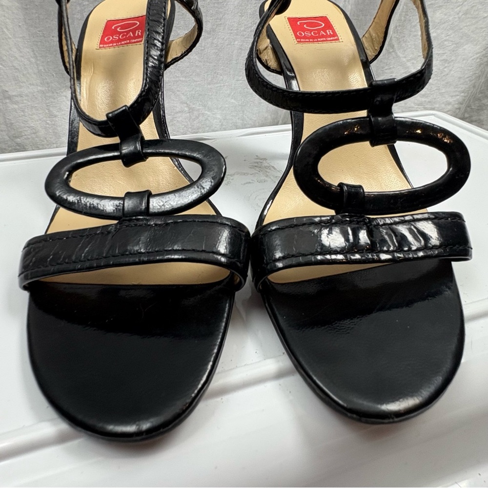 Oscar de la Renta Vintage Red Label Black Patent Leather Strappy Sandal Heels 9 - Picture 3 of 9